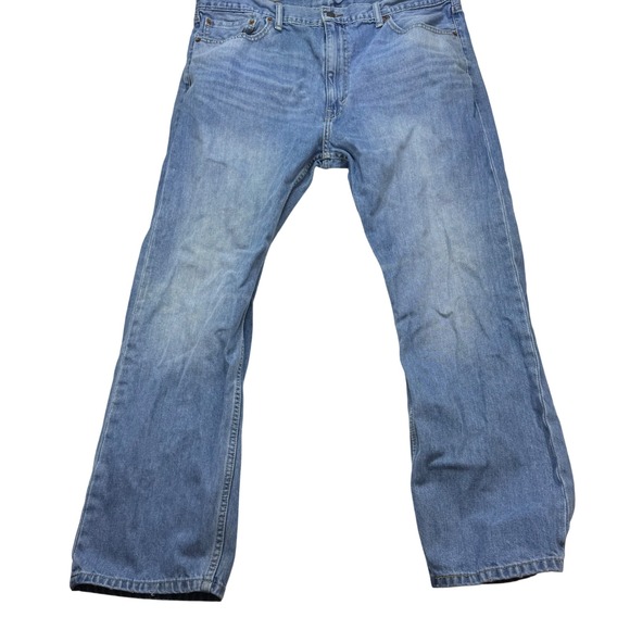 Levi's 505‎ Jeans mens 40X30 Regular Fit Light Wash Denim Pants Classic - Picture 1 of 6